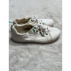 Vionic Beach Stinson sneaker women size 9